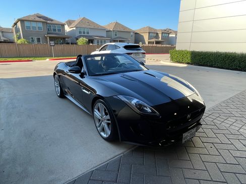 Used 2015 Jaguar F-TYPE S image 15