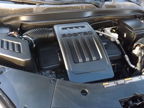 Used 2017 Chevrolet Equinox LS FWD image 9