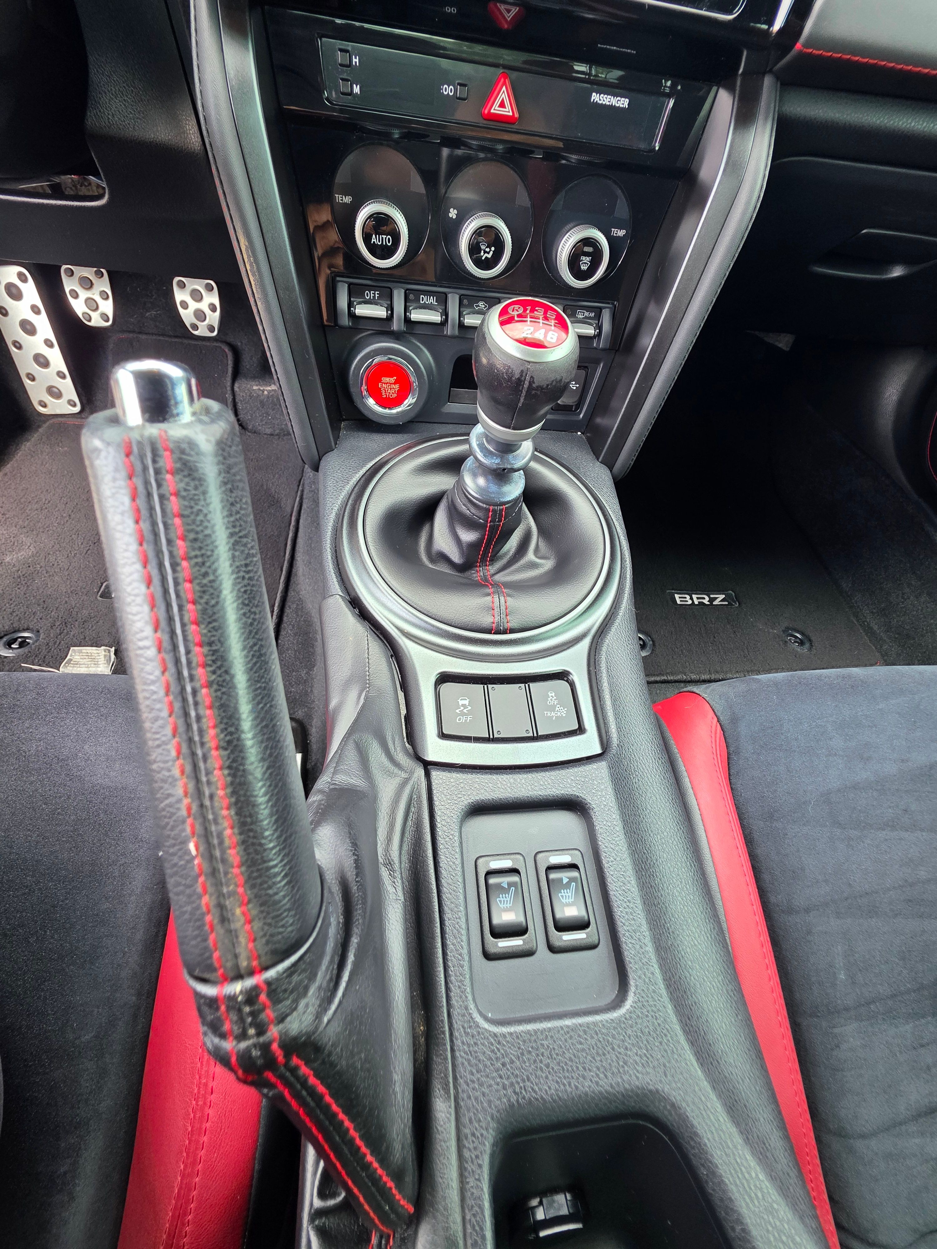 Used 2018 Subaru BRZ tS RWD image 25