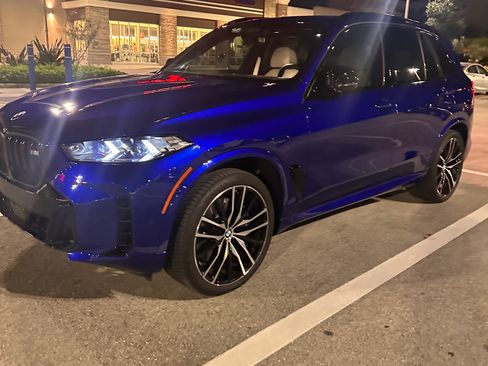 Used 2024 BMW X5 M60i AWD/4WD image 1