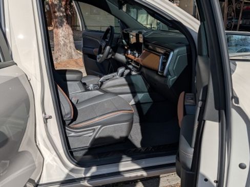 Used 2026 GMC Canyon AT4 image 12