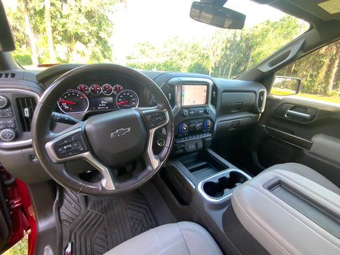 Used 2021 Chevrolet Silverado 1500 LT Trail Boss AWD/4WD image 14