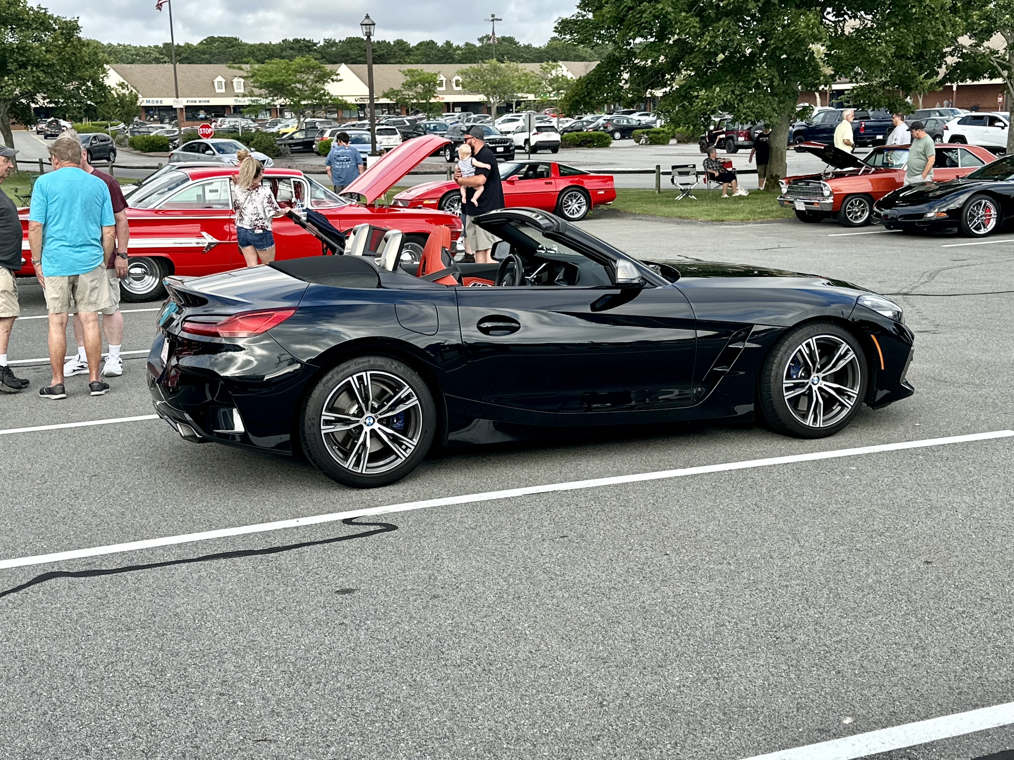 Used 2020 BMW Z4 M40i w/ Premium Package RWD image 6