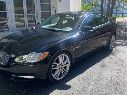 Used 2011 Jaguar XF Supercharged image 6