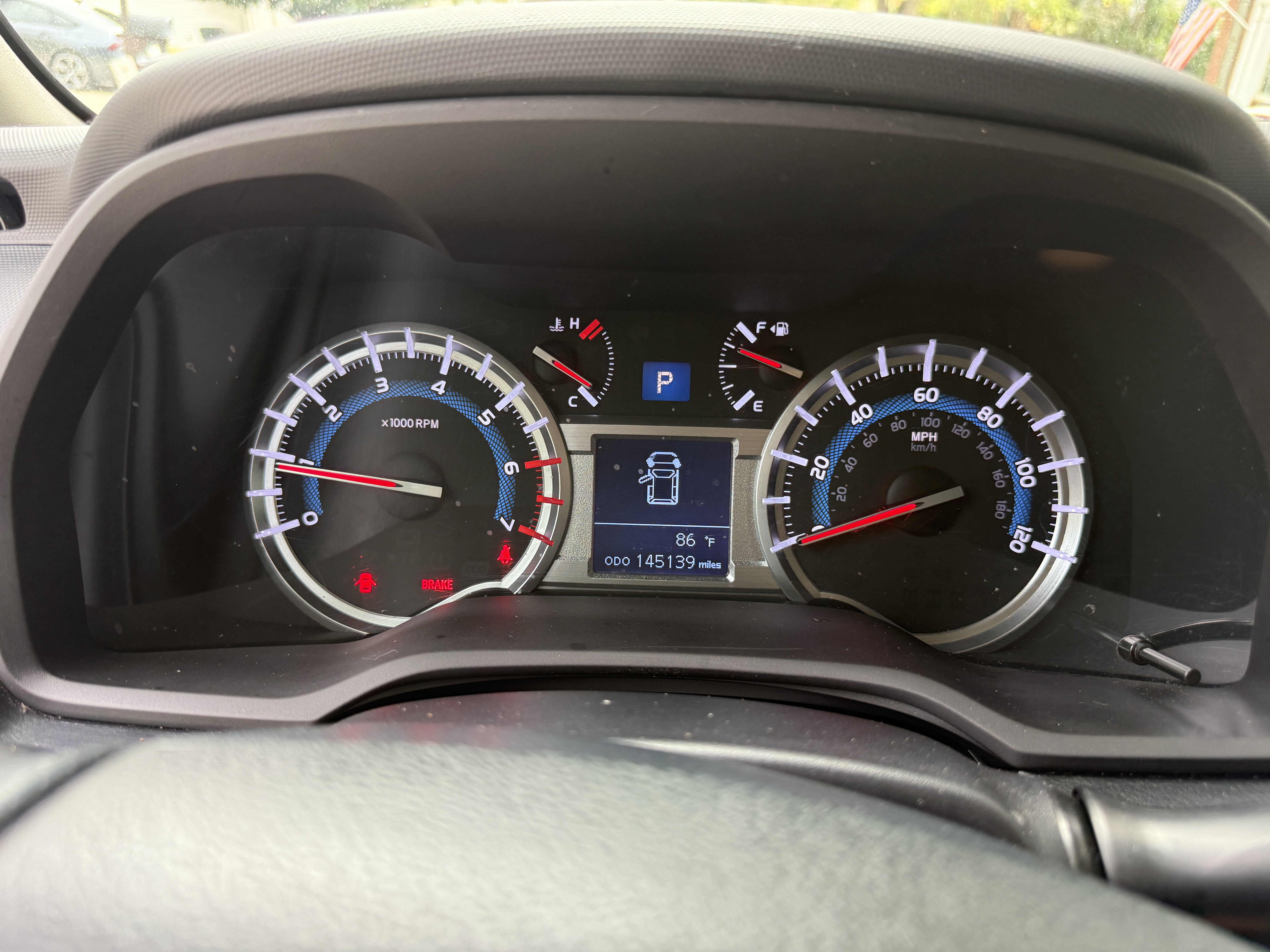 Used 2017 Toyota 4Runner SR5 AWD/4WD image 27