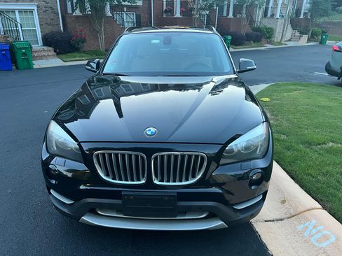 Used 2013 BMW X1 xDrive28i image 8