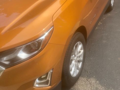 Used 2018 Chevrolet Equinox LT image 4