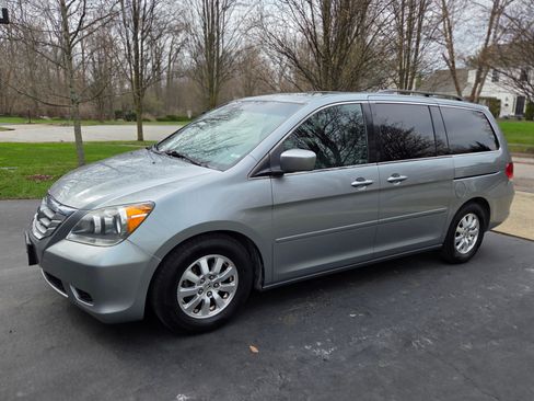 Used 2010 Honda Odyssey EX-L image 2