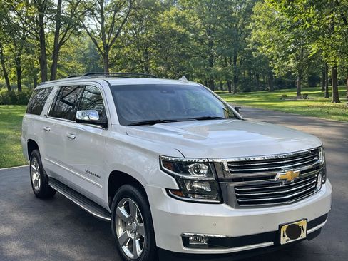 Used 2016 Chevrolet Suburban LTZ image 1