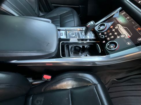 Used 2021 Land Rover Range Rover Sport HSE Silver Edition image 27