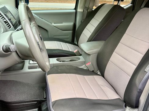 Used 2019 Nissan Frontier SV image 17