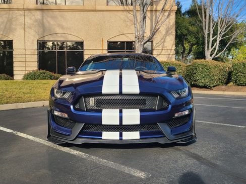 Used 2018 Ford Mustang Shelby GT350 w/ Electronics Package image 4