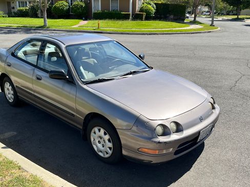 Used 1994 Acura Integra RS FWD image 13