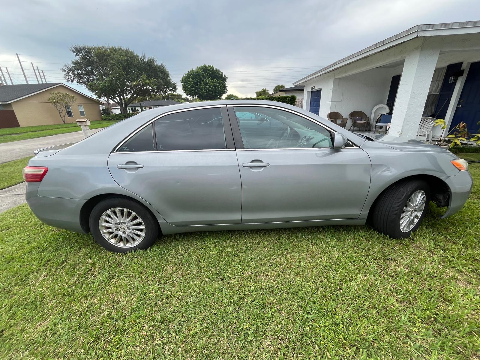 Used 2007 Toyota Camry LE FWD image 16