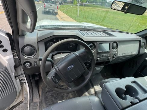 Used 2012 Ford F250 XL w/ PWR Equipment Group image 20