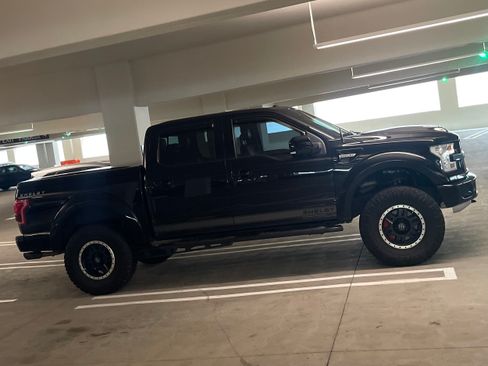 Used 2017 Ford F150 Lariat image 11