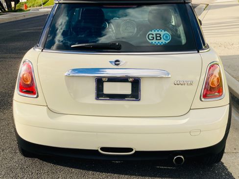 Used 2008 MINI Cooper Hardtop image 5