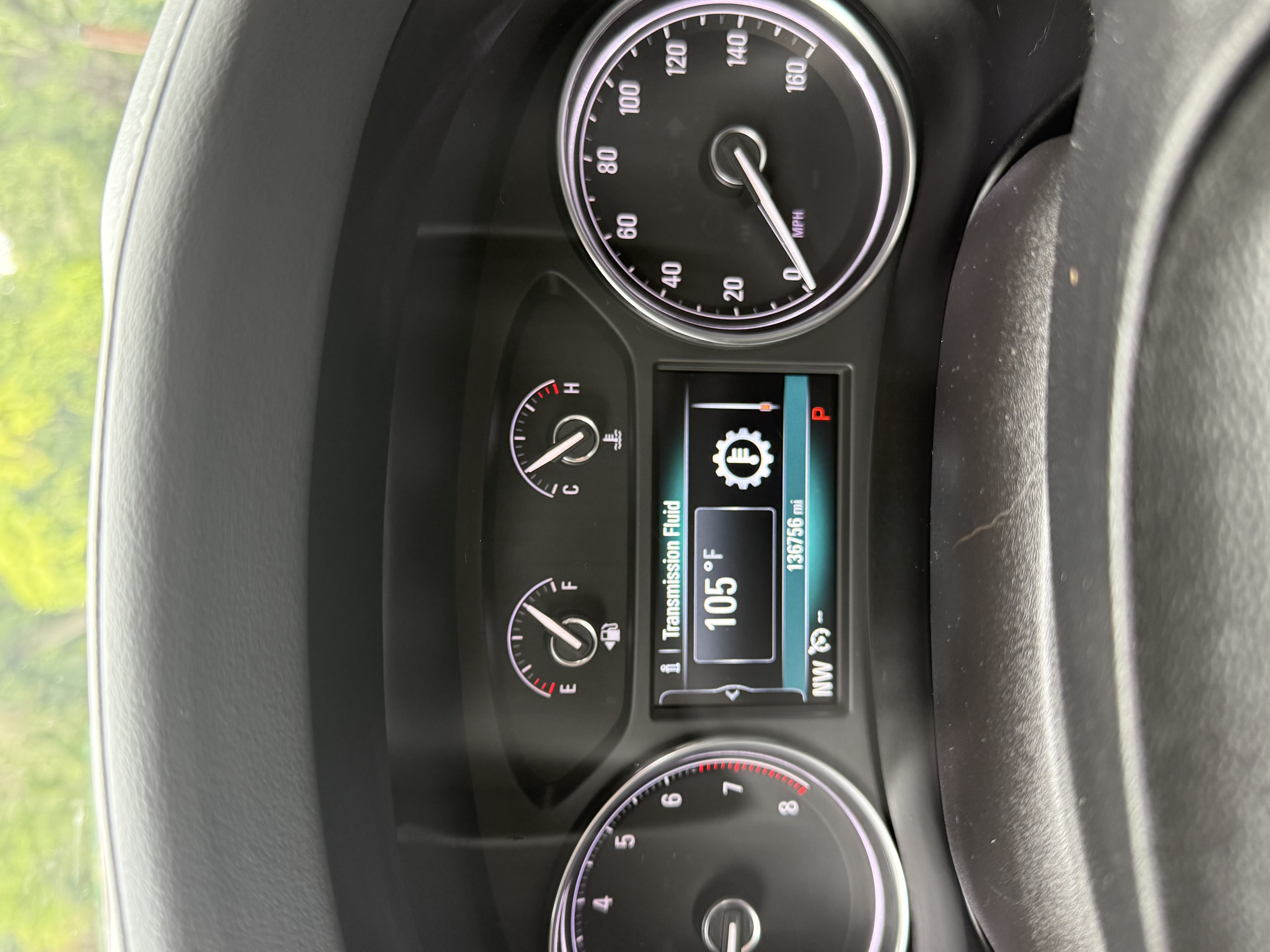 Used 2018 Buick Enclave Essence AWD/4WD image 31