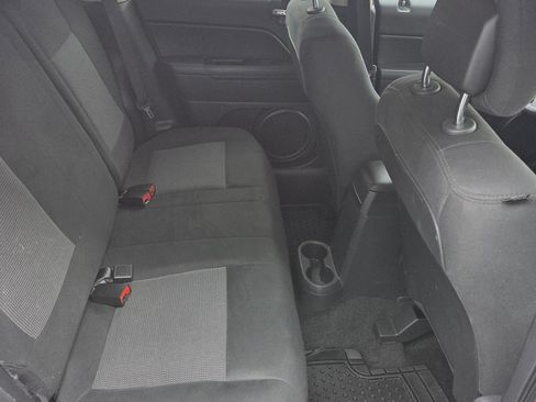 Used 2014 Jeep Patriot Sport w/ Power Value Group image 9