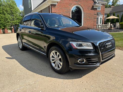 Used 2015 Audi Q5 2.0T Premium Plus w/ Technology Package AWD/4WD image 9