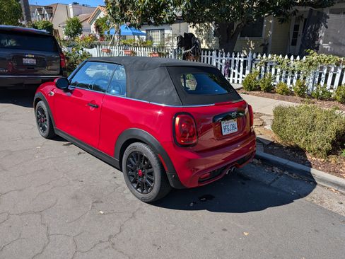 Used 2019 MINI Cooper S image 8
