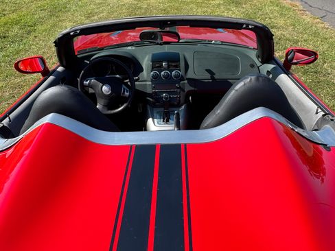Used 2009 Saturn Sky w/ Premium Trim Package image 8