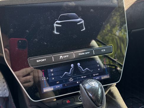 Used 2017 Maserati GranTurismo Sport image 20