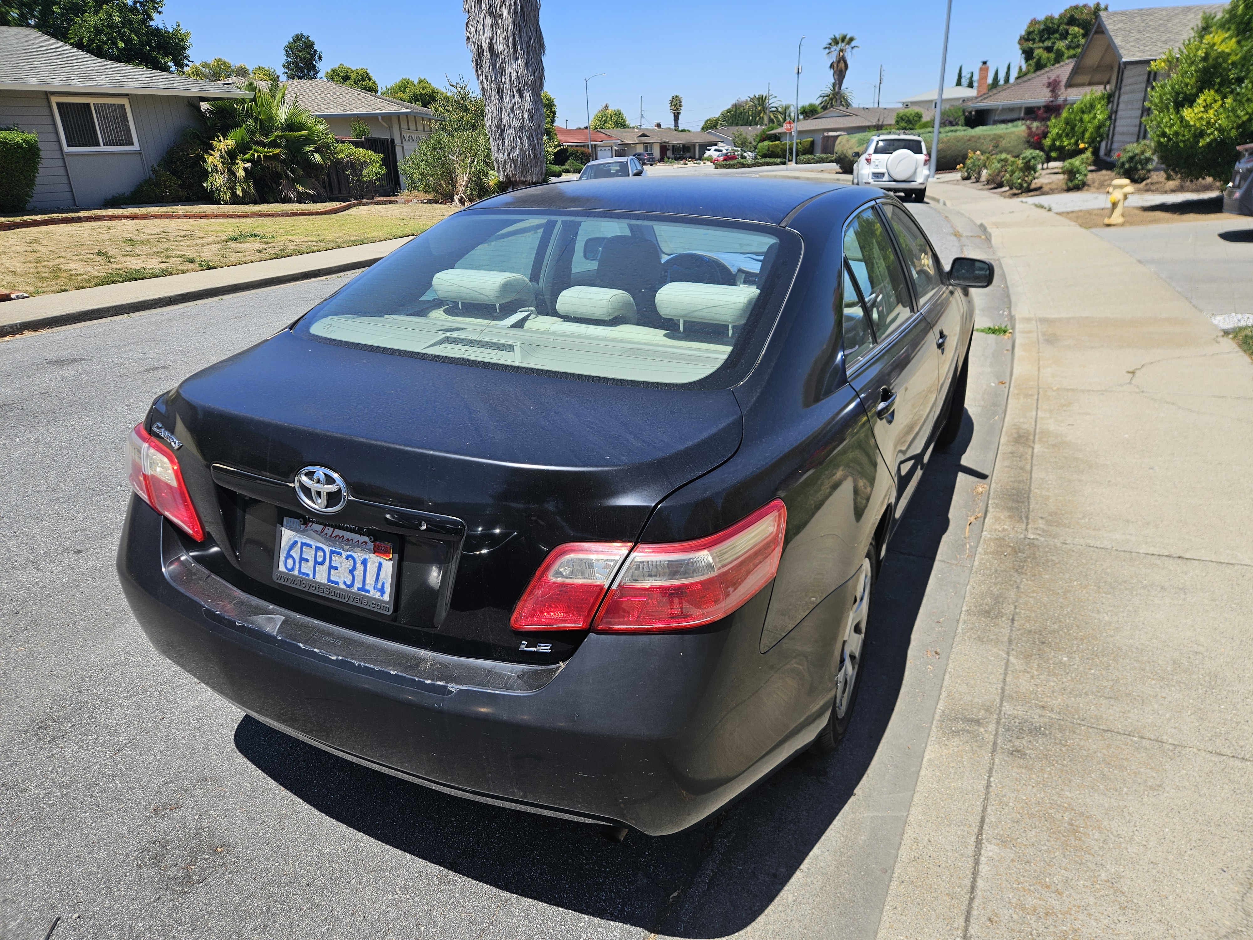 Used 2009 Toyota Camry LE FWD image 6