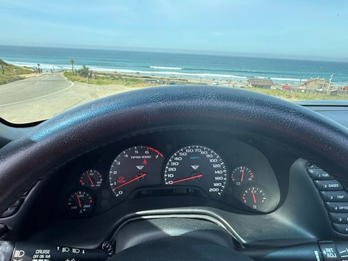 Used 2004 Chevrolet Corvette Convertible 2D w/ Preferred Equipment Group image 6