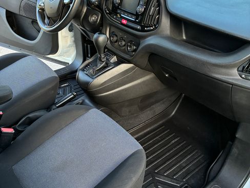 Used 2018 RAM ProMaster City Tradesman FWD image 14