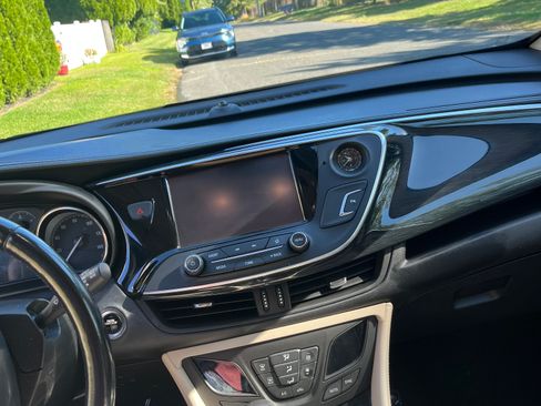 Used 2018 Buick Envision Essence w/ LPO, Cargo Package image 9