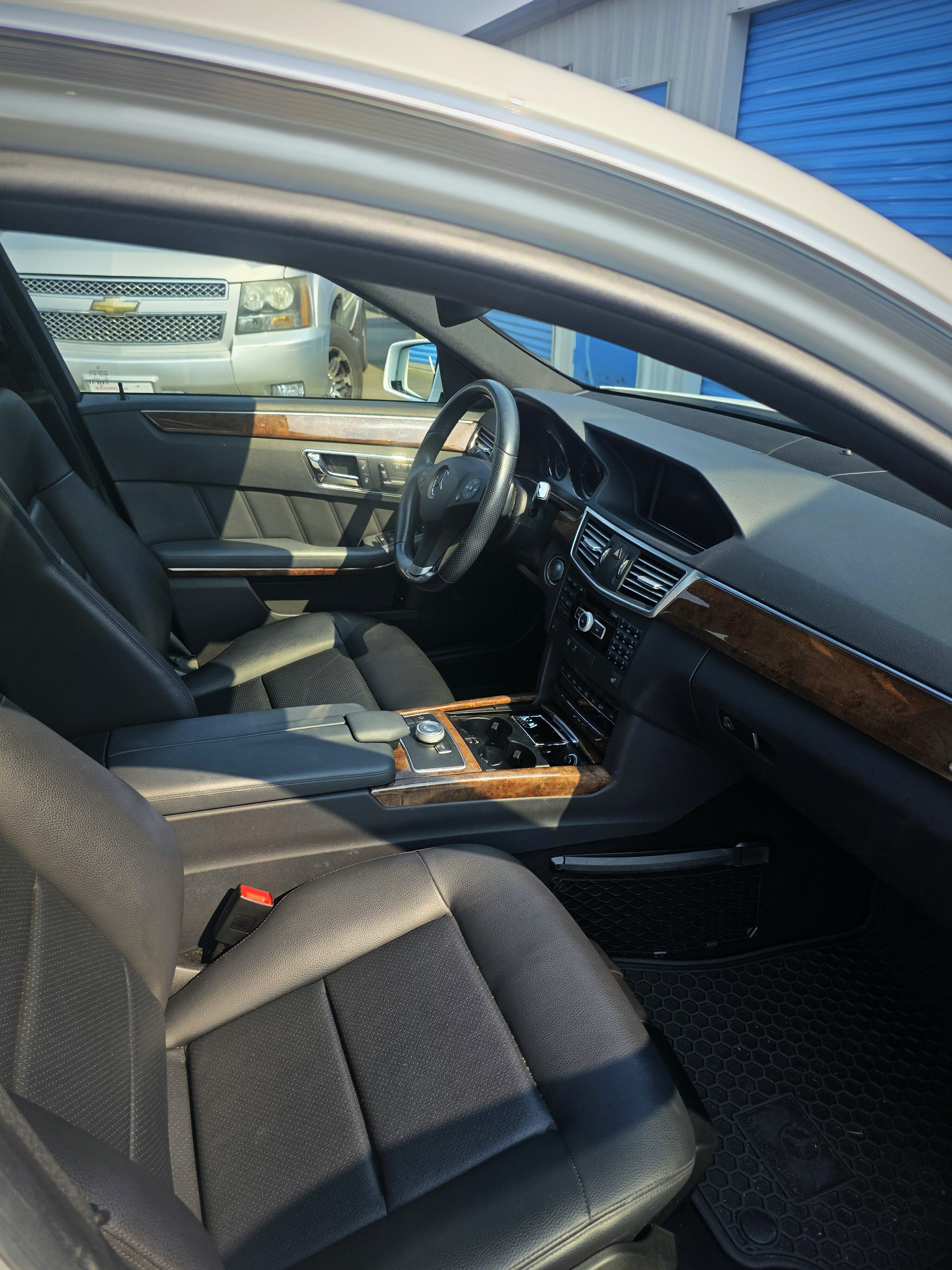 Used 2011 Mercedes-Benz E 350 Sedan image 6