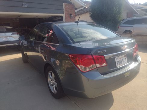 Used 2012 Chevrolet Cruze LT image 6