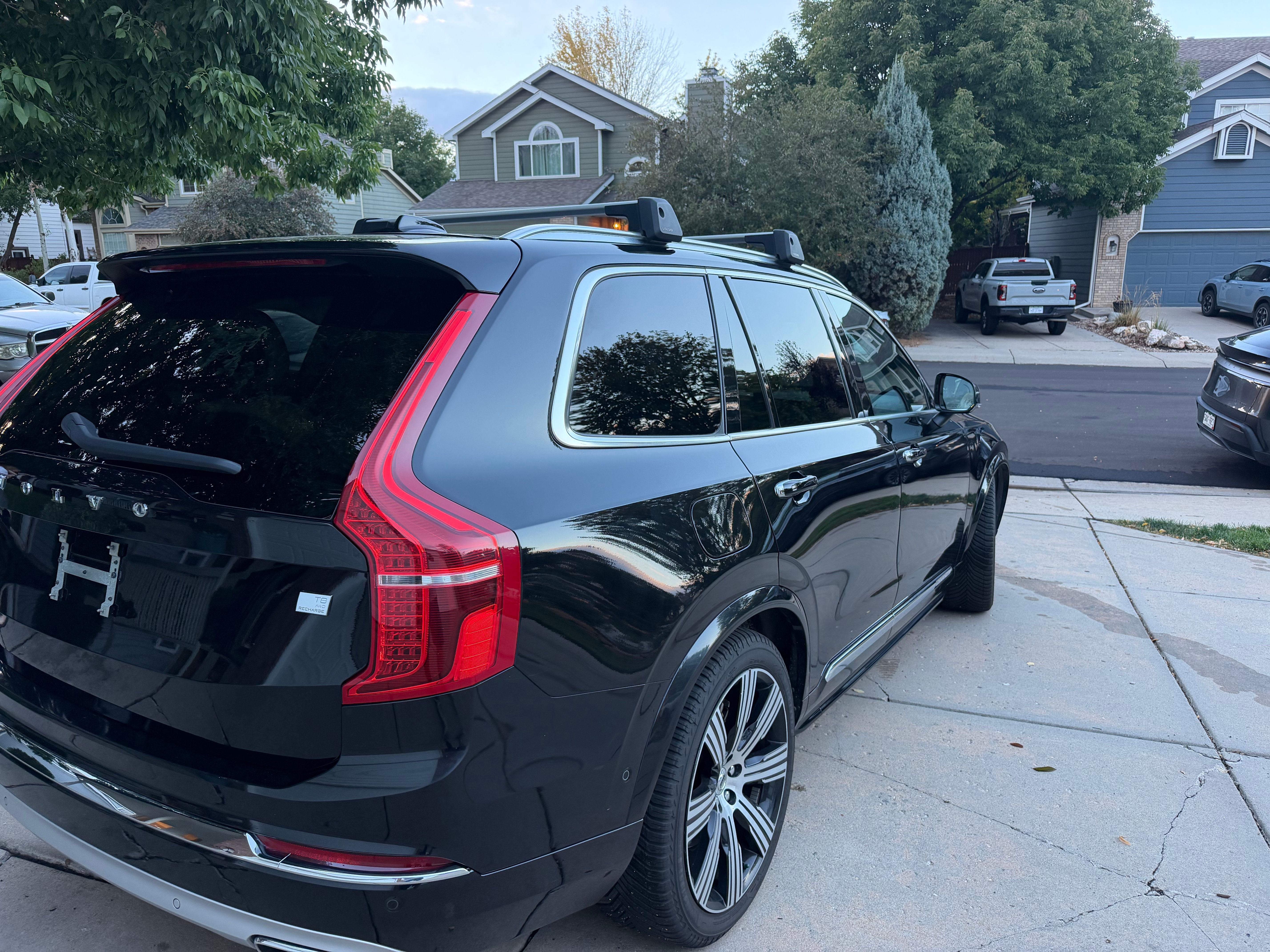 Used 2021 Volvo XC90 T8 Inscription w/ Advanced Package AWD/4WD image 10