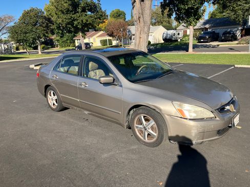 Used 2003 Honda Accord EX image 17
