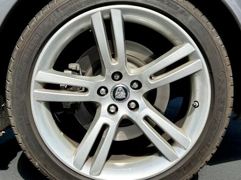 Used 2007 Jaguar XK Convertible image 27