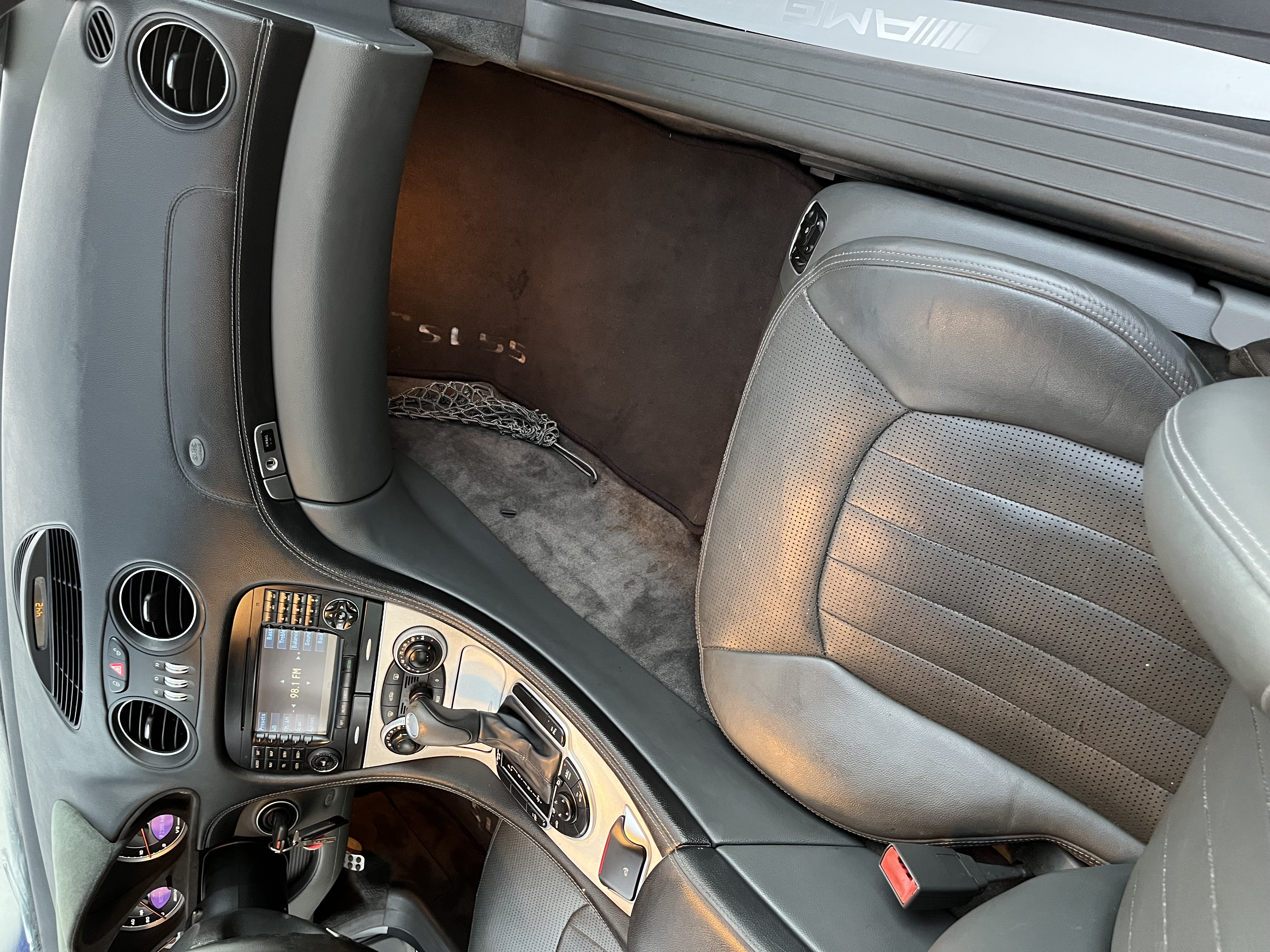 Used 2005 Mercedes-Benz SL 55 AMG image 12