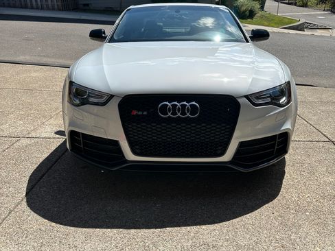 Used 2013 Audi RS 5 Coupe w/ Audi MMI Navigation Plus Pkg AWD/4WD image 2
