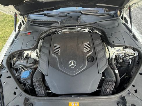 Used 2019 Mercedes-Benz S 560 Sedan image 25