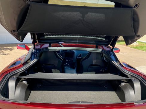 Used 2016 Chevrolet Corvette Stingray Coupe 2D image 28