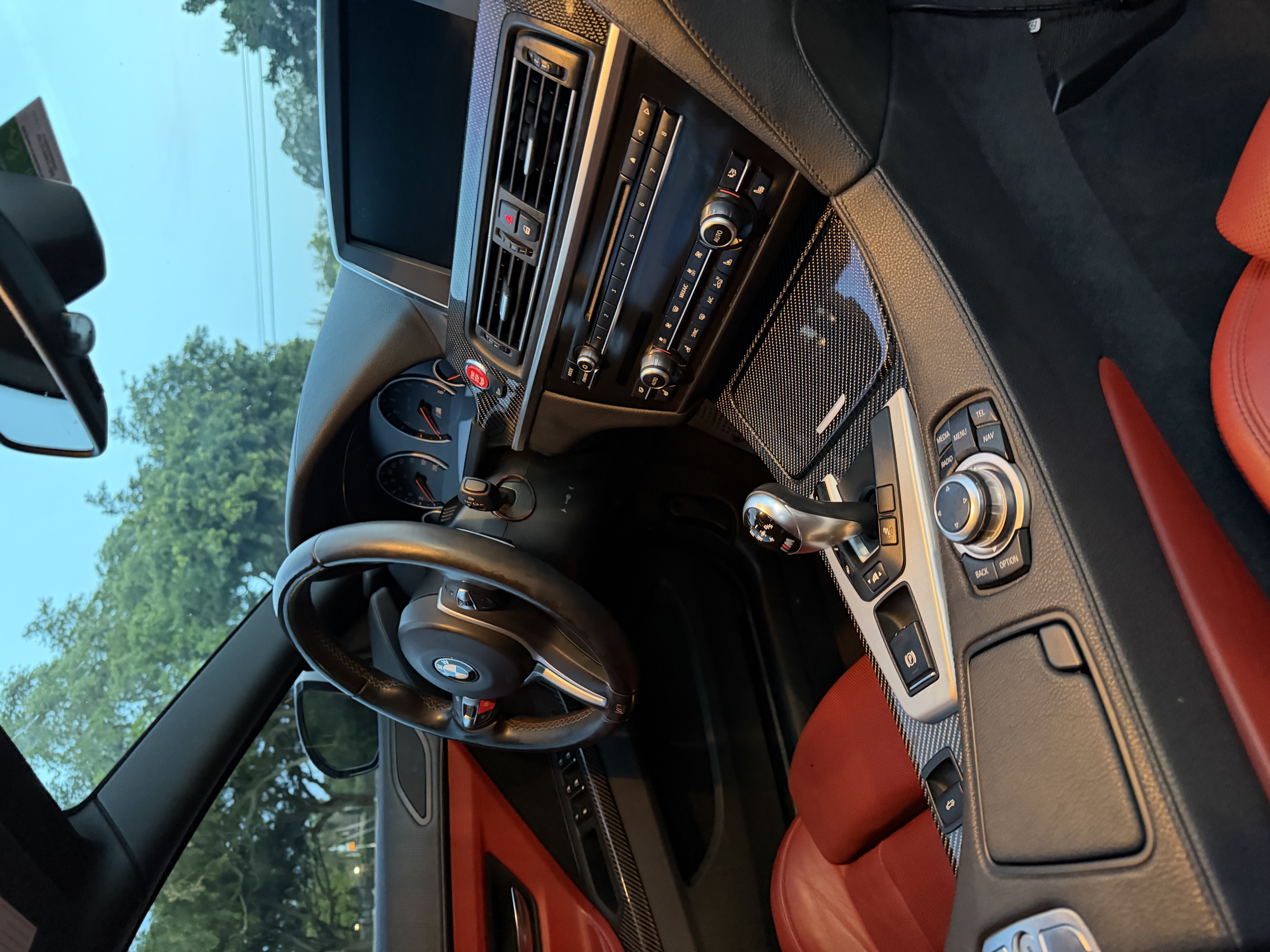 Used 2014 BMW M6 Convertible RWD image 27