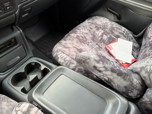 Used 2000 Chevrolet Silverado 2500 4x4 Extended Cab image 16