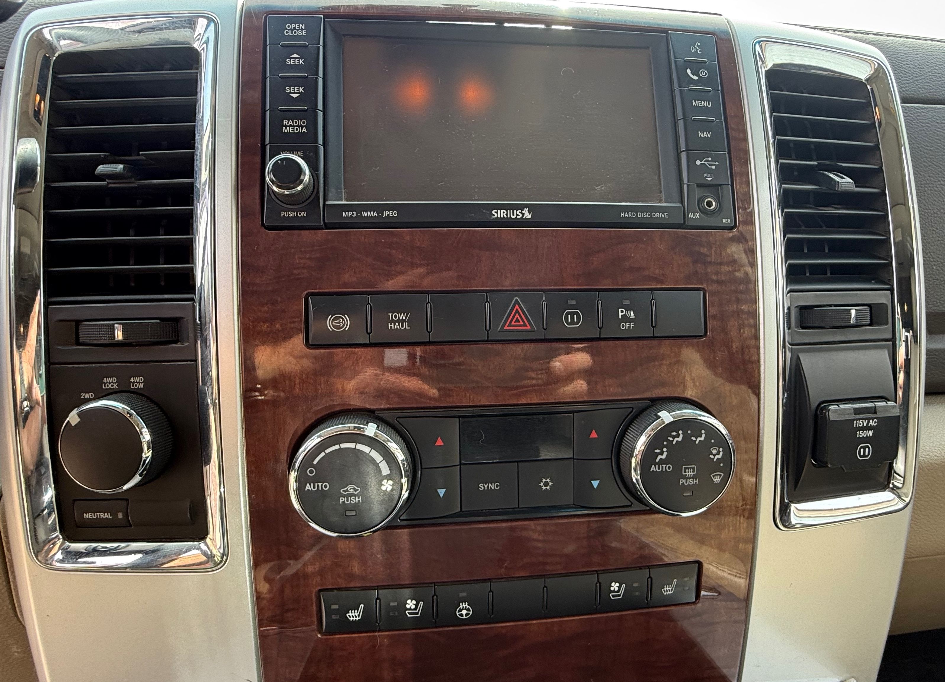 Used 2010 Dodge Ram 3500 Truck Laramie w/ Protection Group AWD/4WD image 13