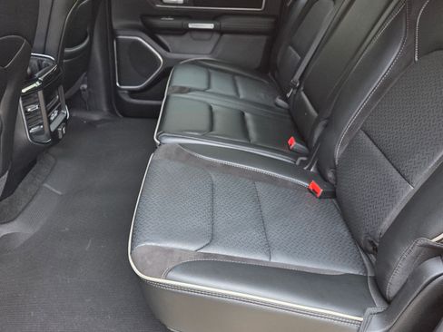 Used 2022 RAM 1500 Laramie w/ Sport Appearance Package image 18