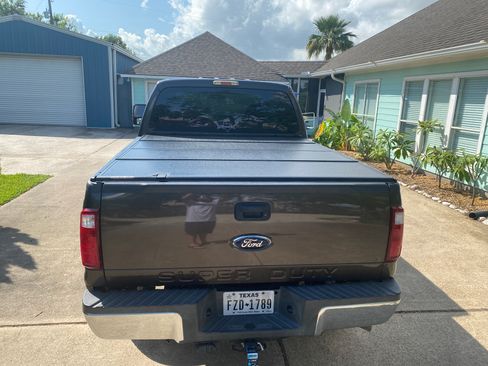 Used 2008 Ford F250 XLT AWD/4WD image 5