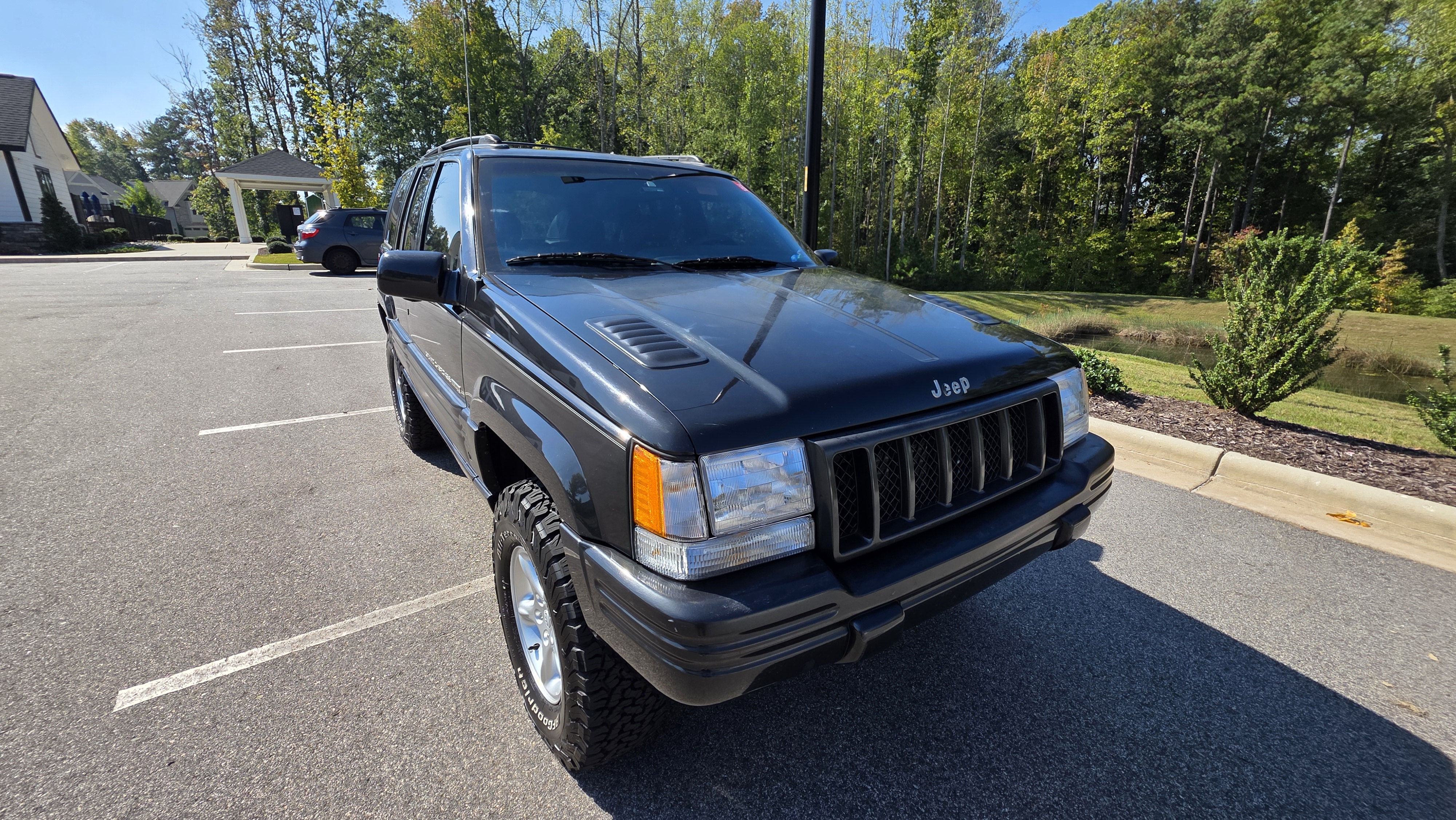 Used 1998 Jeep Grand Cherokee Limited AWD/4WD image 10