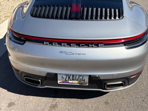 Used 2021 Porsche 911 Carrera image 2