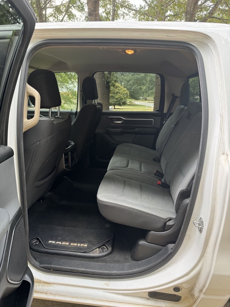 Used 2020 RAM 1500 Big Horn AWD/4WD image 8