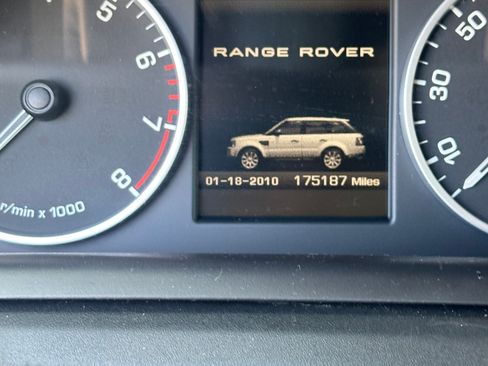 Used 2011 Land Rover Range Rover Sport HSE LUX AWD/4WD image 20