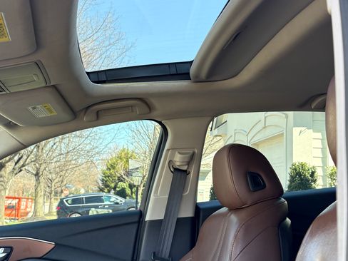 Used 2021 Acura TLX w/ Technology Package image 13